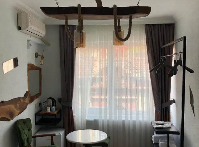 Pandan Karakoy فندق