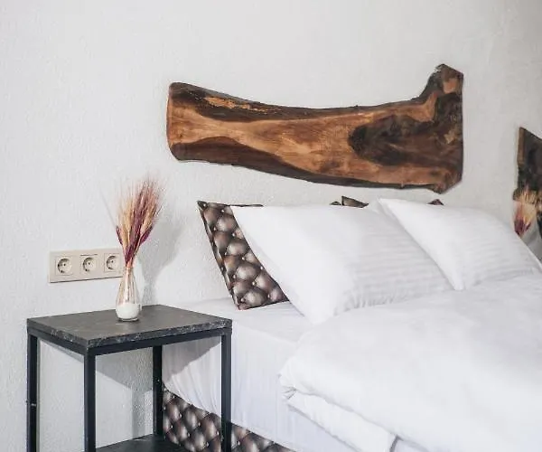 Pandan Karakoy فندق