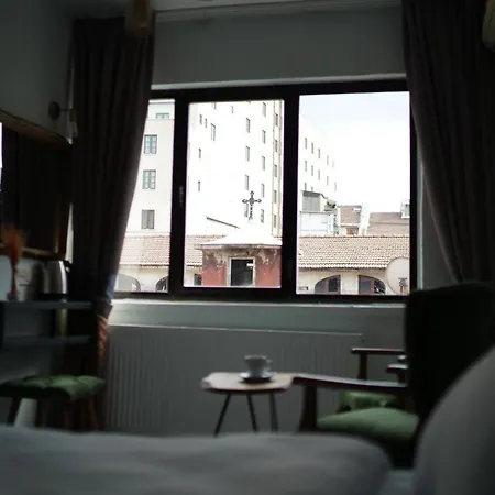 Otel Pandan Karakoy Suıt 3*